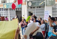 Postulantes protestan para exigir anular el examen de admisión de la Universidad Nacional de Piura