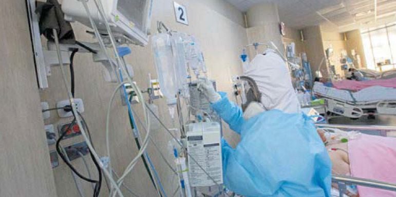 Pusieron a paciente en coma inducido para su mejor asistencia en hospital, pero falleció. (Foto: GEC)