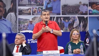 JEE de Chiclayo evalúa excluir a Humberto Acuña por omitir condena en su hoja de vida