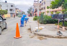 Trujillo: Realizan limpieza y desarenado de calles en La Esperanza