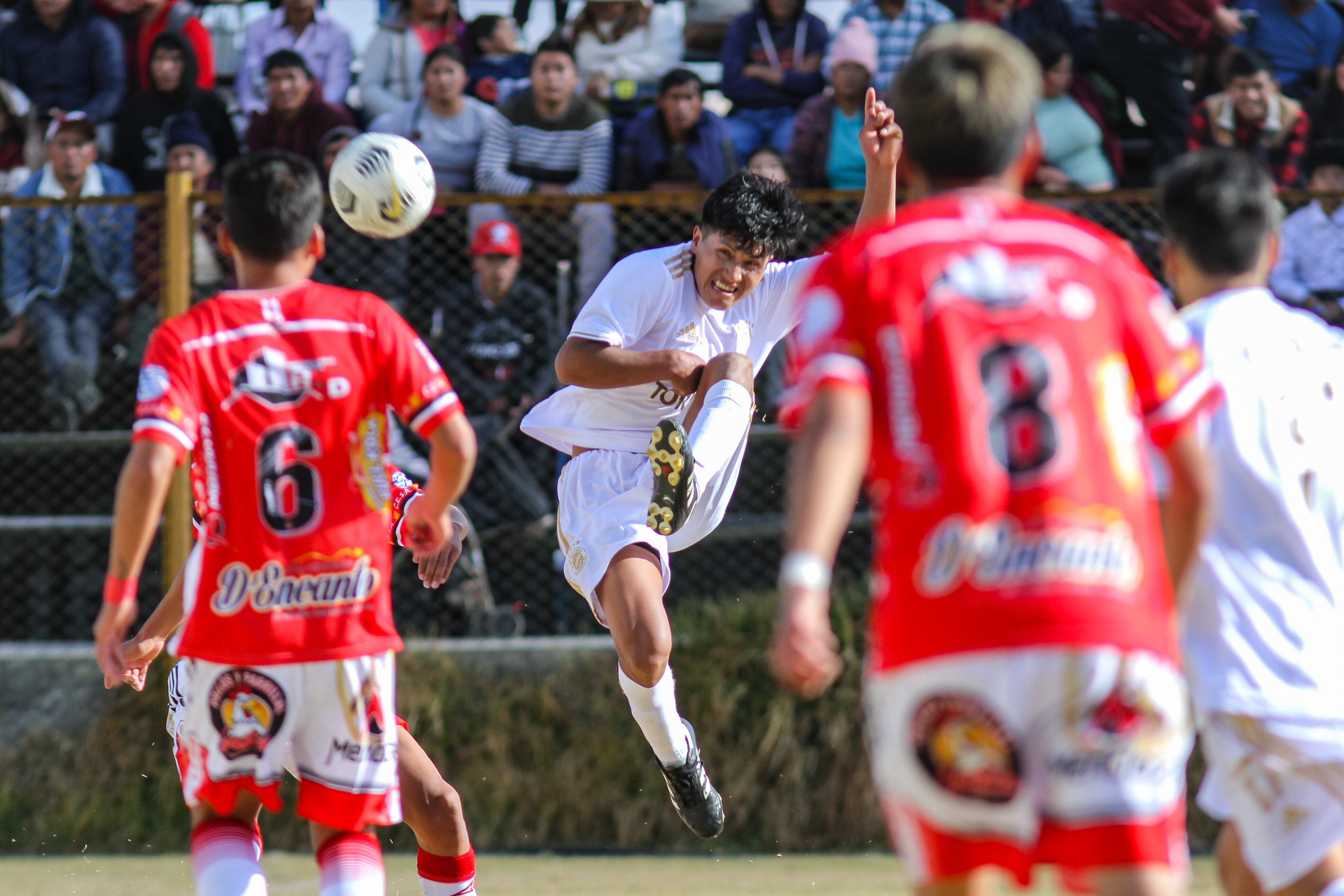 Continua el sueño de llegar al futbol profesional en la región de Junín.