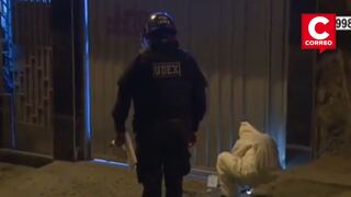 Hombre detona explosivo en exterior de inmueble en Independencia (VIDEO)