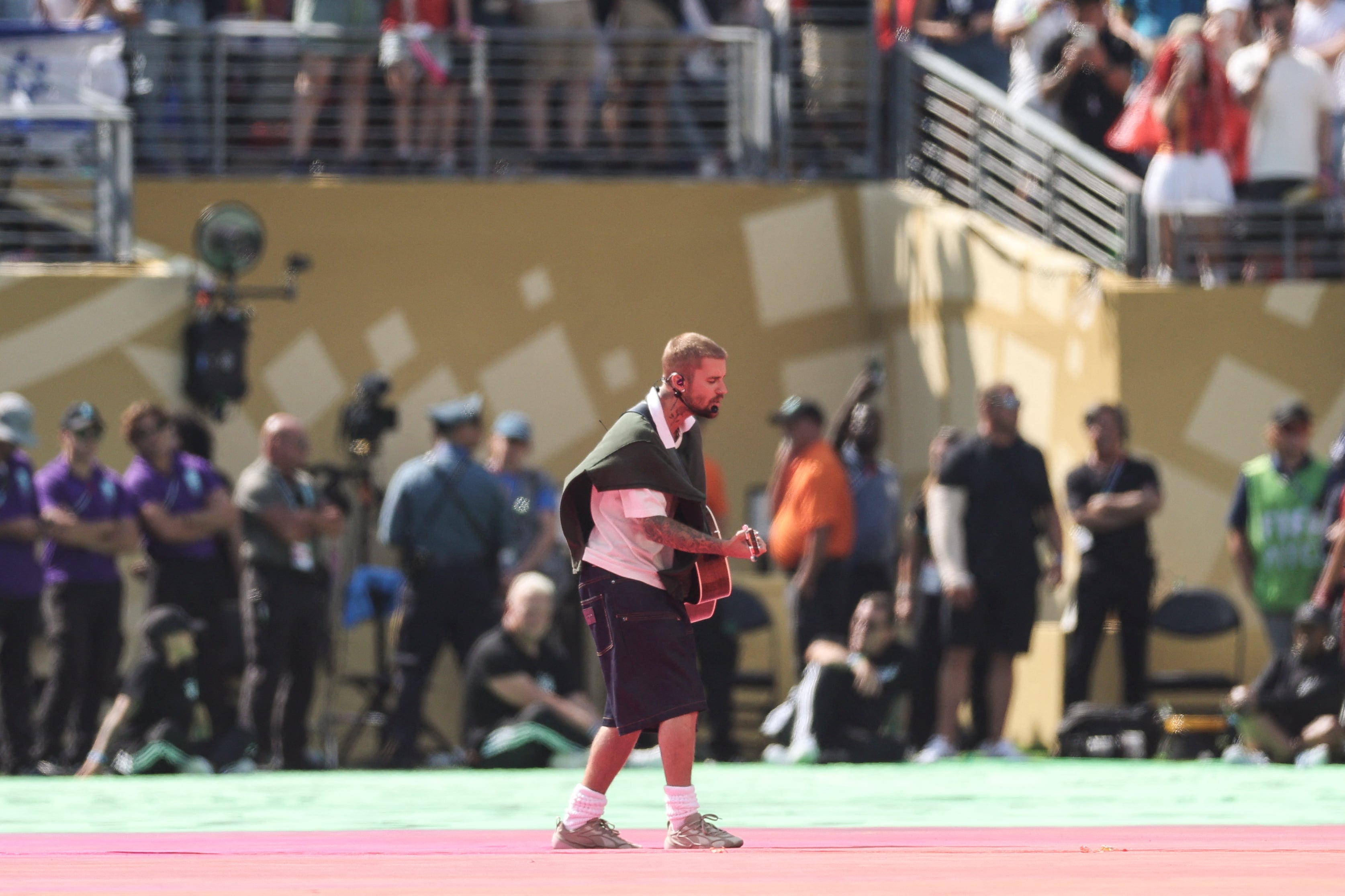 Canadian singer Justin Bieber performs during the halftime show of the 2026 World Cup football tournament final match between Spain and Argentina at the New York/New Jersey Stadium in East Rutherford on July 19, 2026. (Photo by PATRICIA DE MELO MOREIRA / AFP)