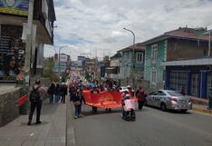 Junín: Trabajadores administrativos del sector de Educación exigen el pago de la deuda social