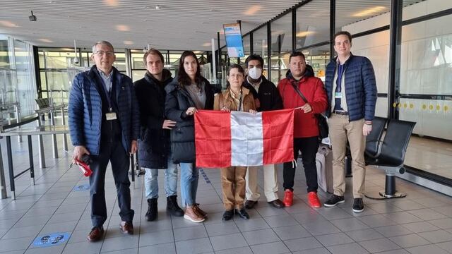 Nuevo grupo de peruanos repatriados desde Ucrania llegarán esta noche al país 