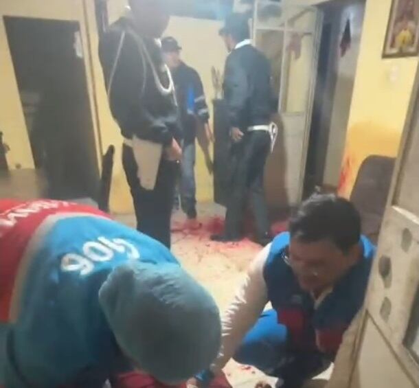 Personal de Samu constató el deceso y policías inspeccionaron la escena de crimen