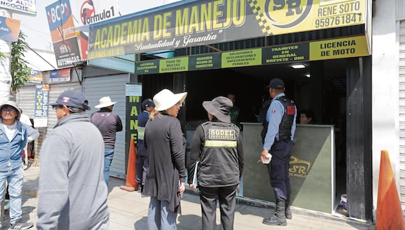 Operativo contra clínicas y academias de manejos en Arequipa (Foto: GEC))