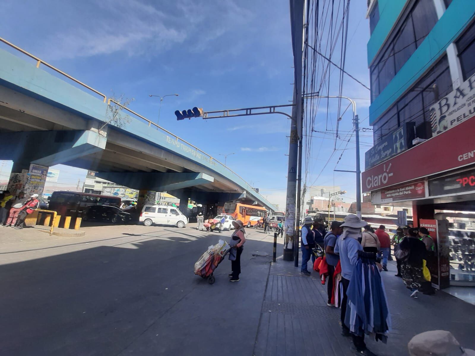 Plataforma comercial Andrés Avelino Cáceres. Foto: GEC.