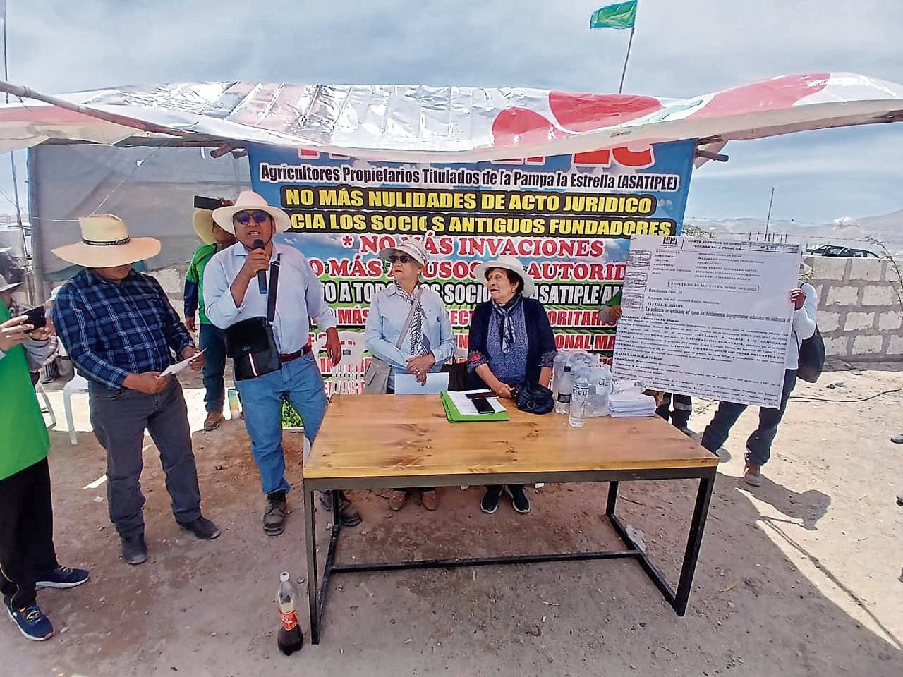 Denunciantes no encuentran una respuesta frente a invasiones. Foto: Radio Contacto Sur.