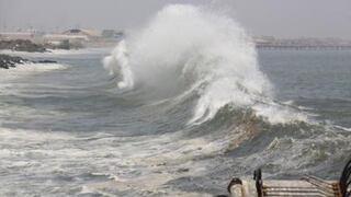 Lambayeque: Muere técnico de la Marina tras caer al mar cuando aseguraba embarcaciones ante oleajes