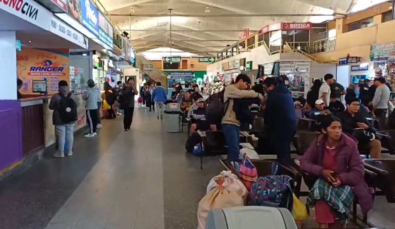 Pasajes se duplican en terminal de Arequipa