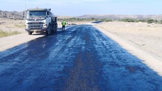 Piura: Inician trabajos de imprimación en la carretera departamental La Costanera I