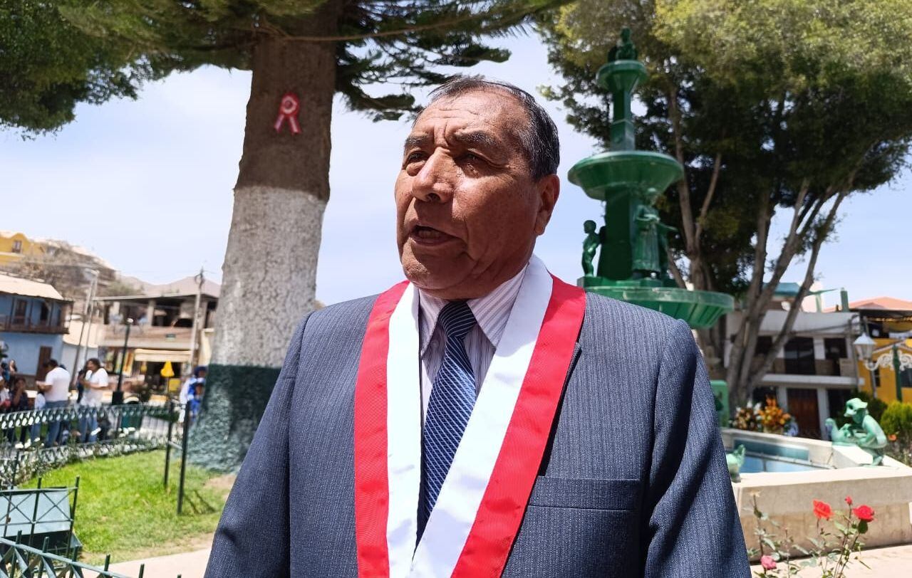 El congresista Samuel Coayla Juárez tuvo duras críticas a las autoridades regionales. (Foto: Difusión)