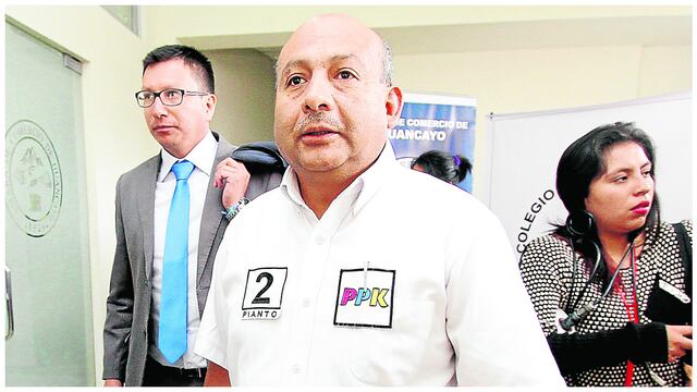 Cisma dentro de PPK: Piden exclusión  de Mauricio Vila de contienda electoral