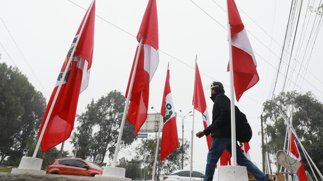 Esta es la diferencia entre bandera, pabellón y estandarte 