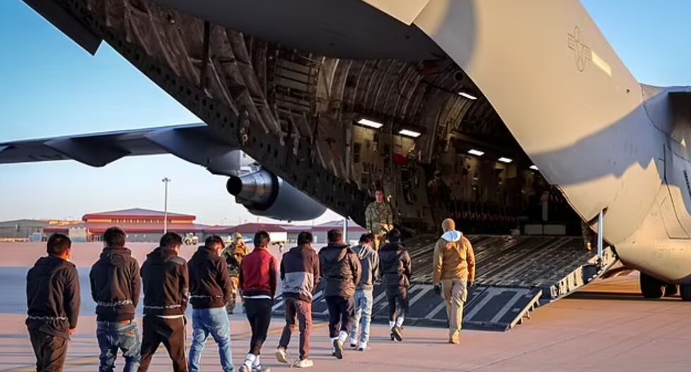 Récord de detenciones de inmigrantes en EE. UU. genera controversia y miedo