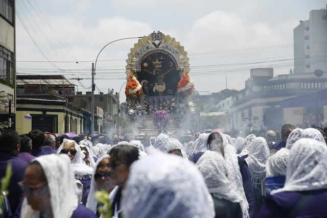 Señor de los Milagros: Cuarto recorrido procesional en el Cercado de Lima (Fotos: César Campos/GEC)
