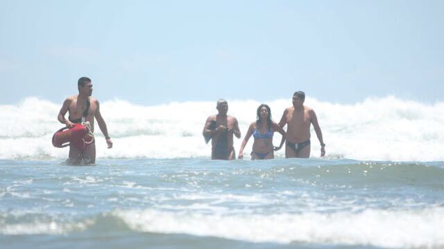 Salvavidas rescatan a seis en playas de Mollendo