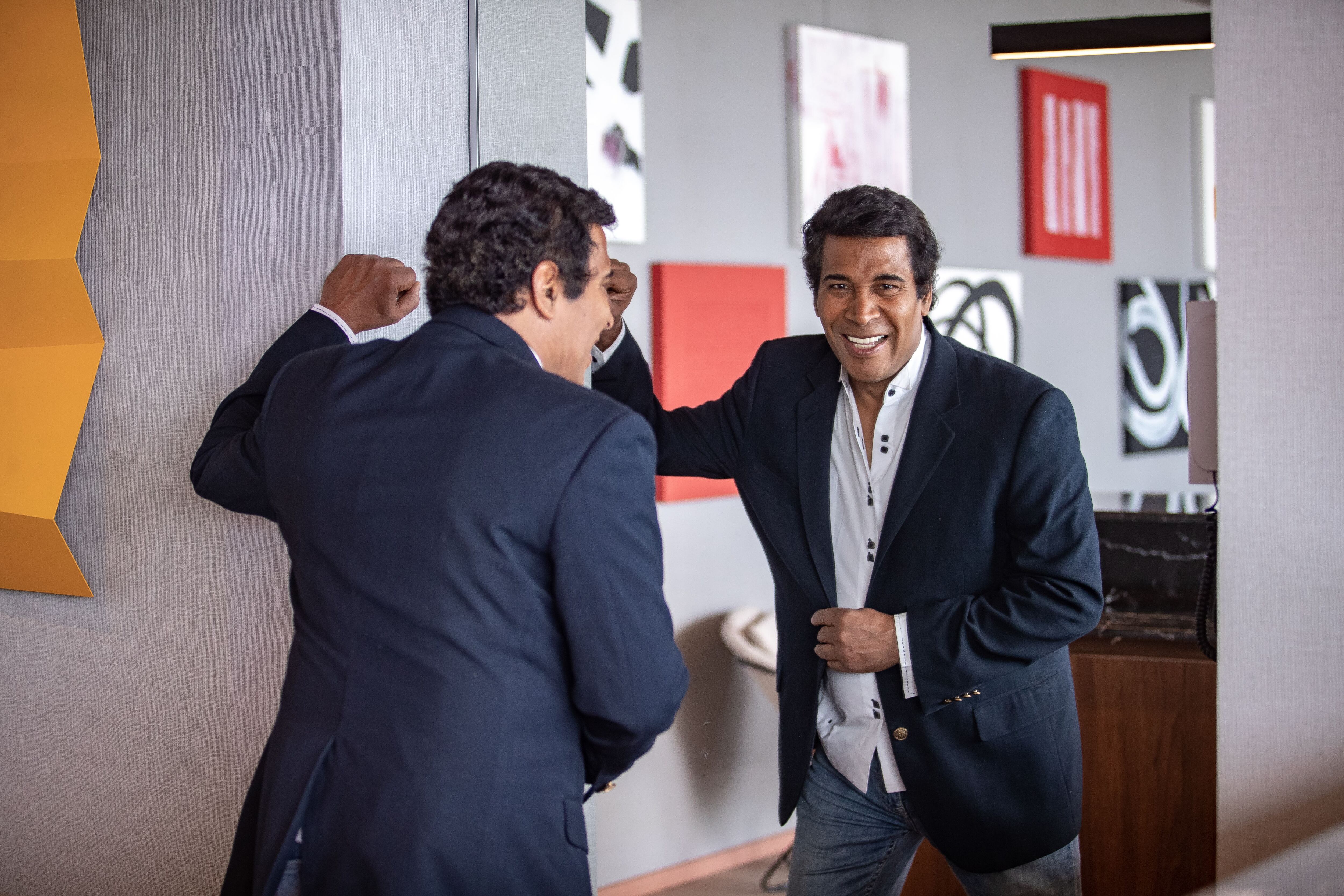 Julio Sabala llegó al Perú para promocionar su show "Lo de ayer y lo de hoy". (Foto: Antonio Melgarejo)