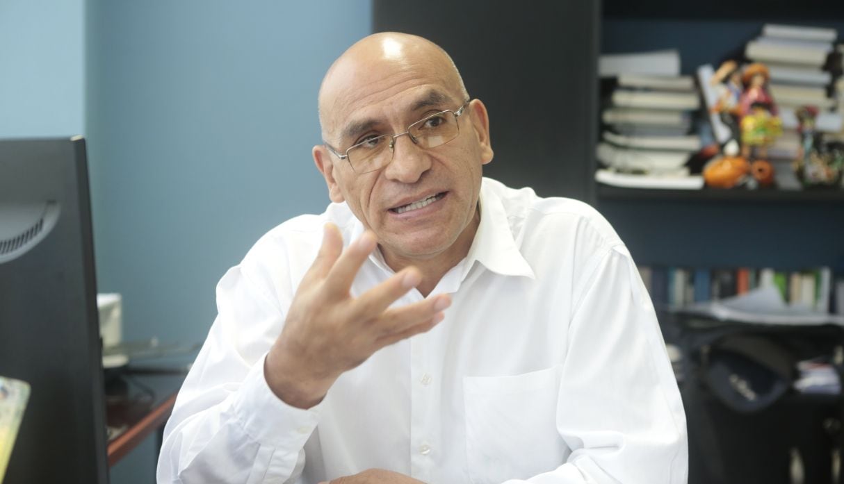 Ex ministro de Economía, Waldo Mendoza, señala que el Estado tiene recursos y debe atenderse lo más urgente para evitar que El Niño cauce grandes estragos. (Foto: GEC)