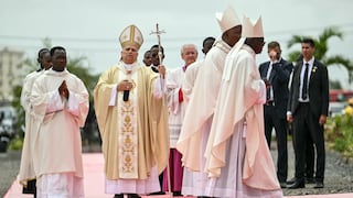 Papa León XIV llama a la esperanza y la justicia ante 100 mil fieles en Angola