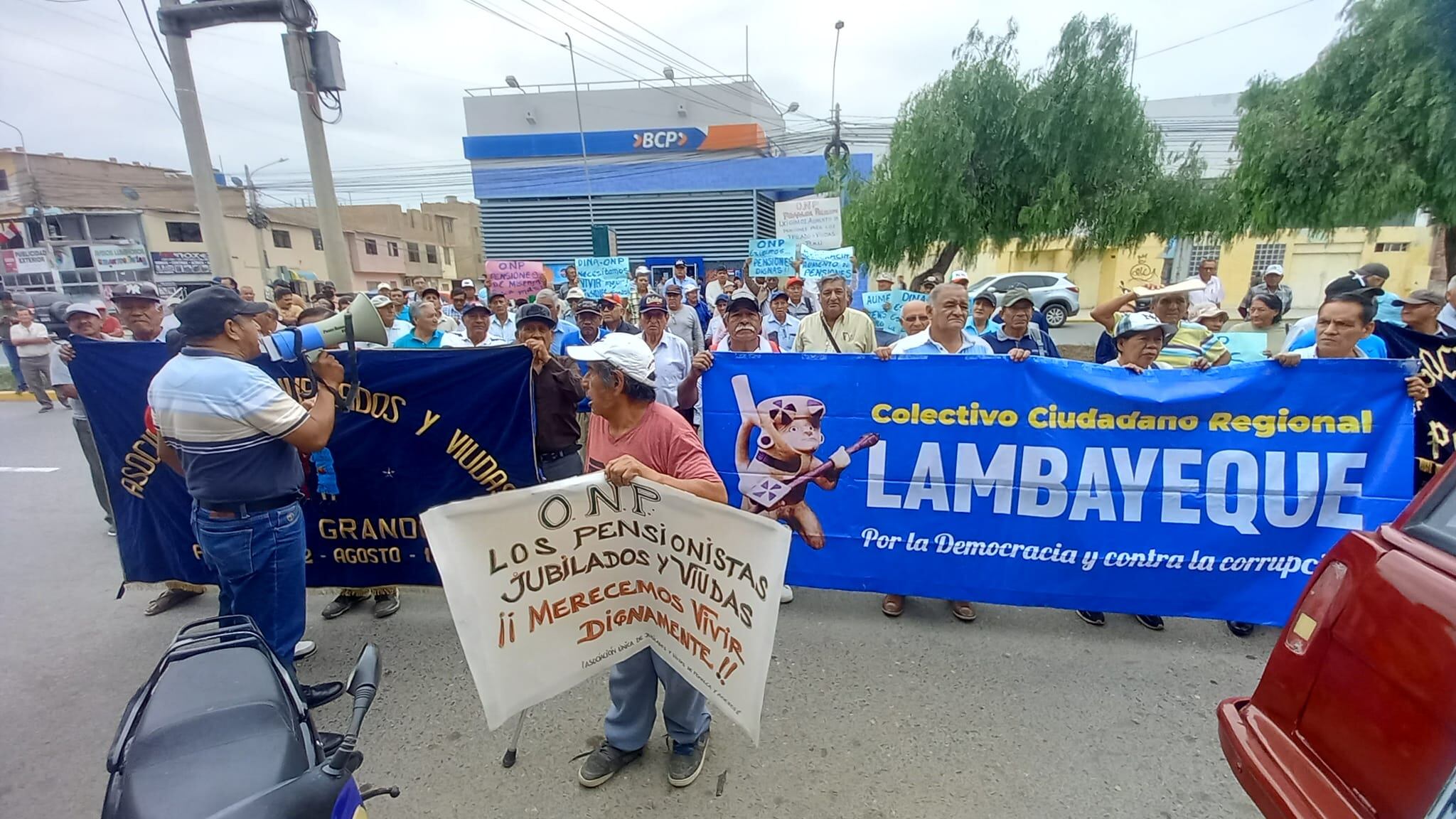 Una propuesta del Congreso busca que la pensión de la Remuneración Mínima Vital (RMV) llegue hasta S/ 1,025. En la región Lambayeque son un promedio de 50,000 jubilados.