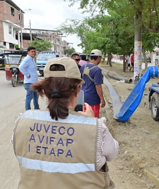 Instalan sistema de bombeo en Las Azucenas para evacuar aguas de lluvia y mitigar inundaciones