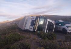 Conductor sufre despiste y vuelco en la vía Arequipa - Puno