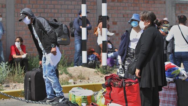 Arequipeños varados en Lima piden a Indeci fijar fecha para su traslado