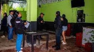 Ordenan cárcel para dueña de bar por explotación laboral y sexual en Huánuco