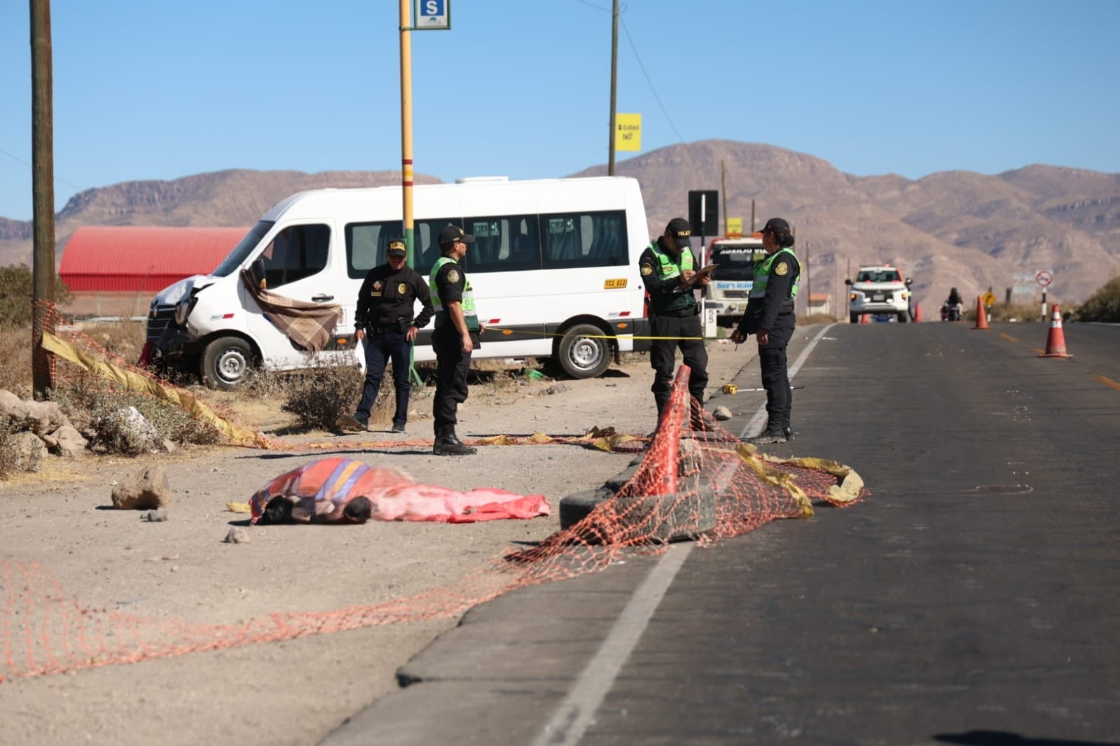 Hombre muere en el distrito de Yura, tras atropello de una minivan (Foto: GEC)