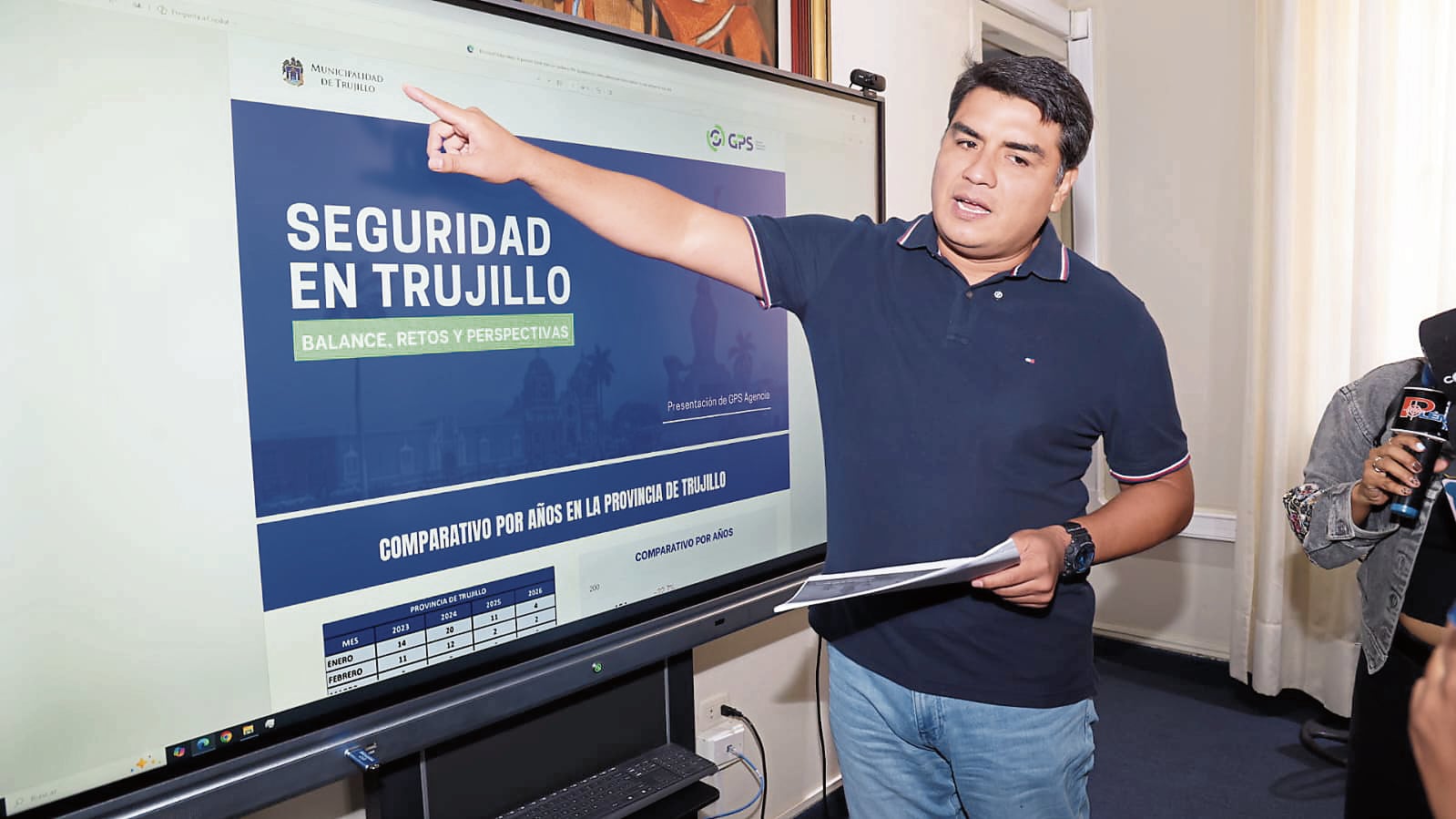 Burgomaestre Mario Reyna aseveró que se necesita trabajo de inteligencia y mano dura contra el crimen.