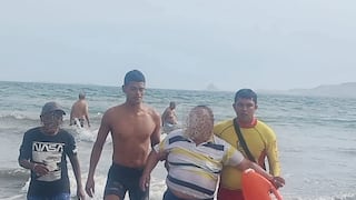 Ica: rescatan a adulto mayor arrastrado por corriente marina en playa Carhuaz