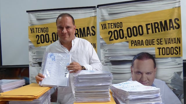 ​Mauricio Diez Canseco se lanza como presidente y presenta primeras 200 mil firmas