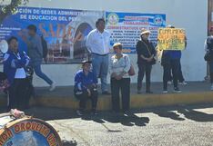 Arequipa: Trabajadores administrativos protestan por incumplimiento del CAFAE
