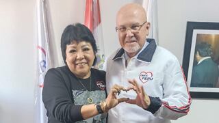 Carlos Bruce se unió al partido Somos Perú tras renunciar a Avanza País