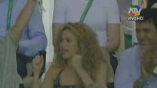 Shakira saltó de emoción con gol de Piqué ante Italia (Video)