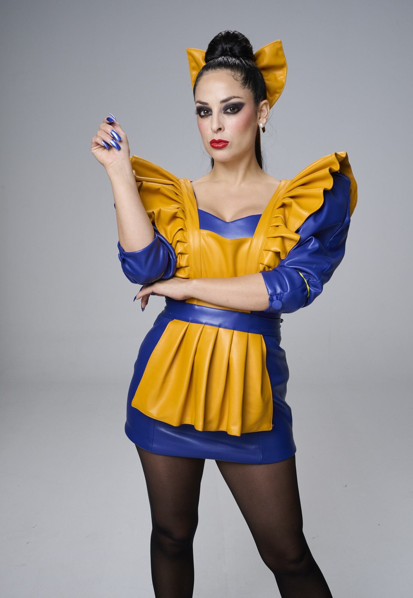 "He conocido gente muy desubicada, sobre todo actores o actrices jóvenes que recién salen de estudiar y ya quieren ser protagonistas e ingresan a un set y no saludan", cuenta Andrea Luna.