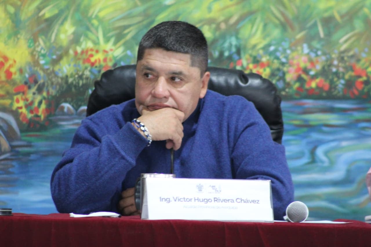 Alcalde de Arequipa, Víctor Hugo Rivera Chávez, infringió principio de neutralidad, tras recibir a candidato César Acuña. (Foto: Álvaro Figueroa/@photo.gec)