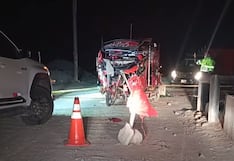 Arequipa: Menor de 11 años muere tras choque de la moto que conducía su padre y un camión
