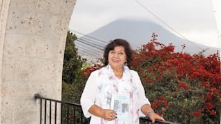 Ada Fernández de Guillén, escritora: “Un escritor debe capacitarse siempre” (ENTREVISTA)