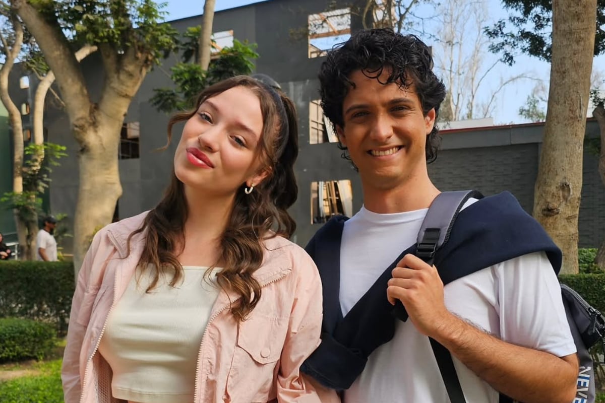 El joven actor apareció como Eduardo, un universitario que despertó el interés de María Paz y Britany en una nueva trama dentro de la serie.| Foto: Instagram (@afhstv)