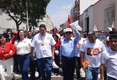 Enrique Valderrama recorre Trujillo y critica a César Acuña