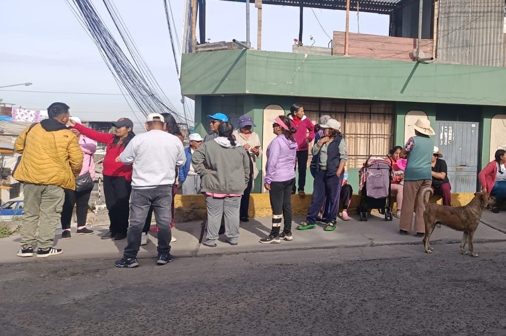 Ocho mil vecinos de Cayma sin transporte y piden ingreso de buses del SIT (Foto: Omar Cruz/@photo.gec)