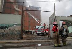 Bomberos anuncian que hoy dejarán el mando de operaciones contra incendio en Barrios Altos