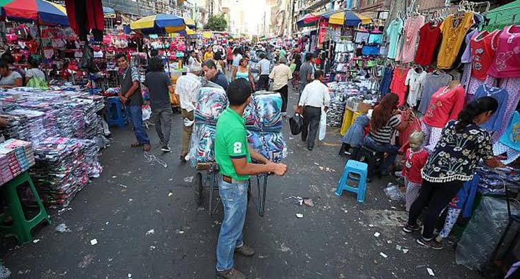 Ica reduce la informalidad laboral, pero todavía afecta a más de la mitad de trabajadores