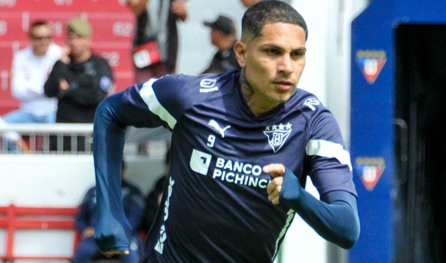 Paolo Guerrero, centrodelantero de LDU (Foto: Twitter Liga de Quito).