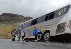 Pasco: tres fallecidos en choque frontal entre camioneta y bus