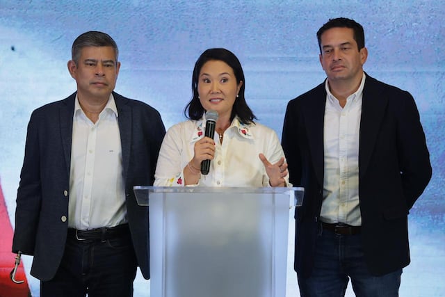 Keiko Fujimori se pronuncia tras conteo rápido y promete respetar la voluntad popular (Fotos: Hugo Pérez/GEC)