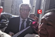 Piero Corvetto llega a la Fiscalía Anticorrupción y evita responder a la prensa tras presentar su renuncia